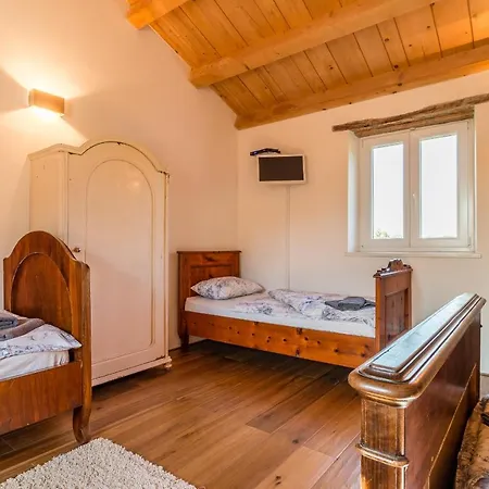 Holiday home Tenuta Paljari Vizinada